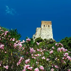 ** Hotel Castello Malicas Itálie